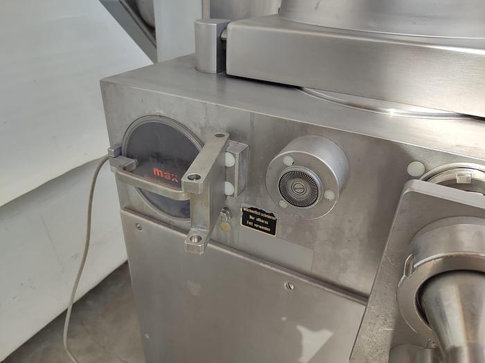 Used HANDTMANN VF80 WITH CLIPPER