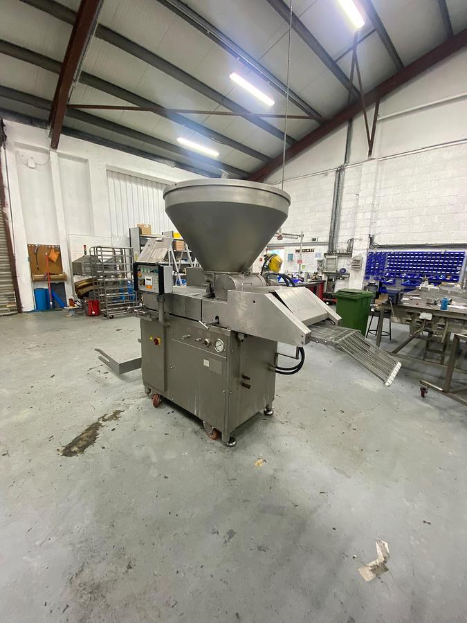 Used PROATEC 745 BURGER FORMER
