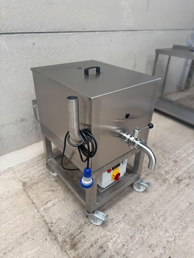 Used REACH FOOD SYSTEMS BUTTER MELTING PAN