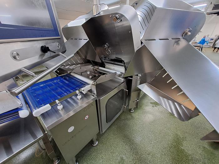 Used GEA MEGA SLICER S