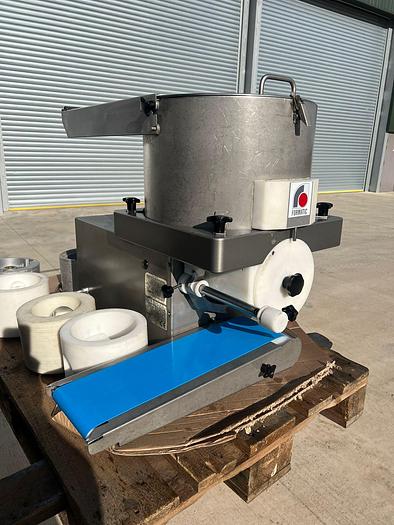 Used DEIGHTON FORMATIC