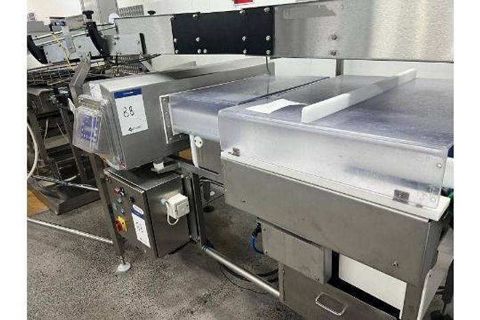 Used safeline Metal detector