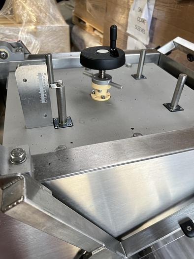 Used PUDDING/DESSERT TAMPING MACHINE