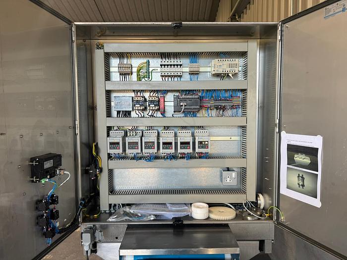 Used 2013 Quasar cake cutter