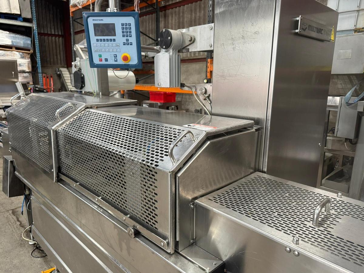 Used MULTIVAC T400 TRAYSEALER