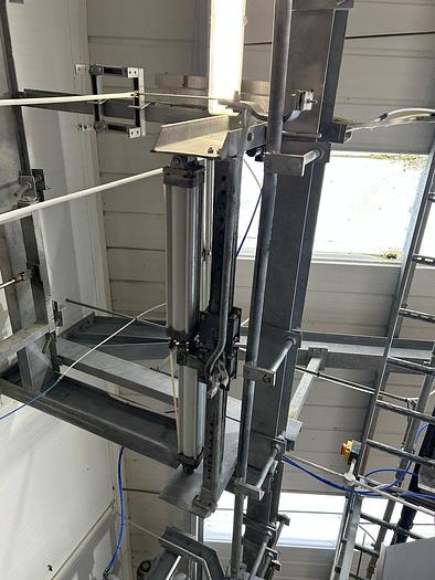 Used COMPLETE SLAUGHTER LINE FOR CATTLE, PIGS & SHEEP