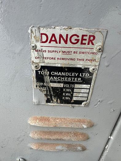 Used TOM CHANDLEY OVEN