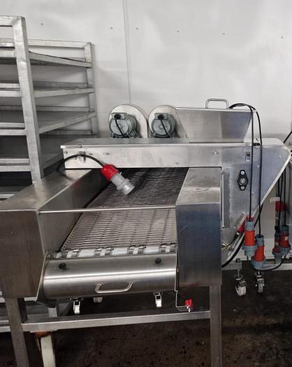 Used DEIGHTON PRE DUSTER