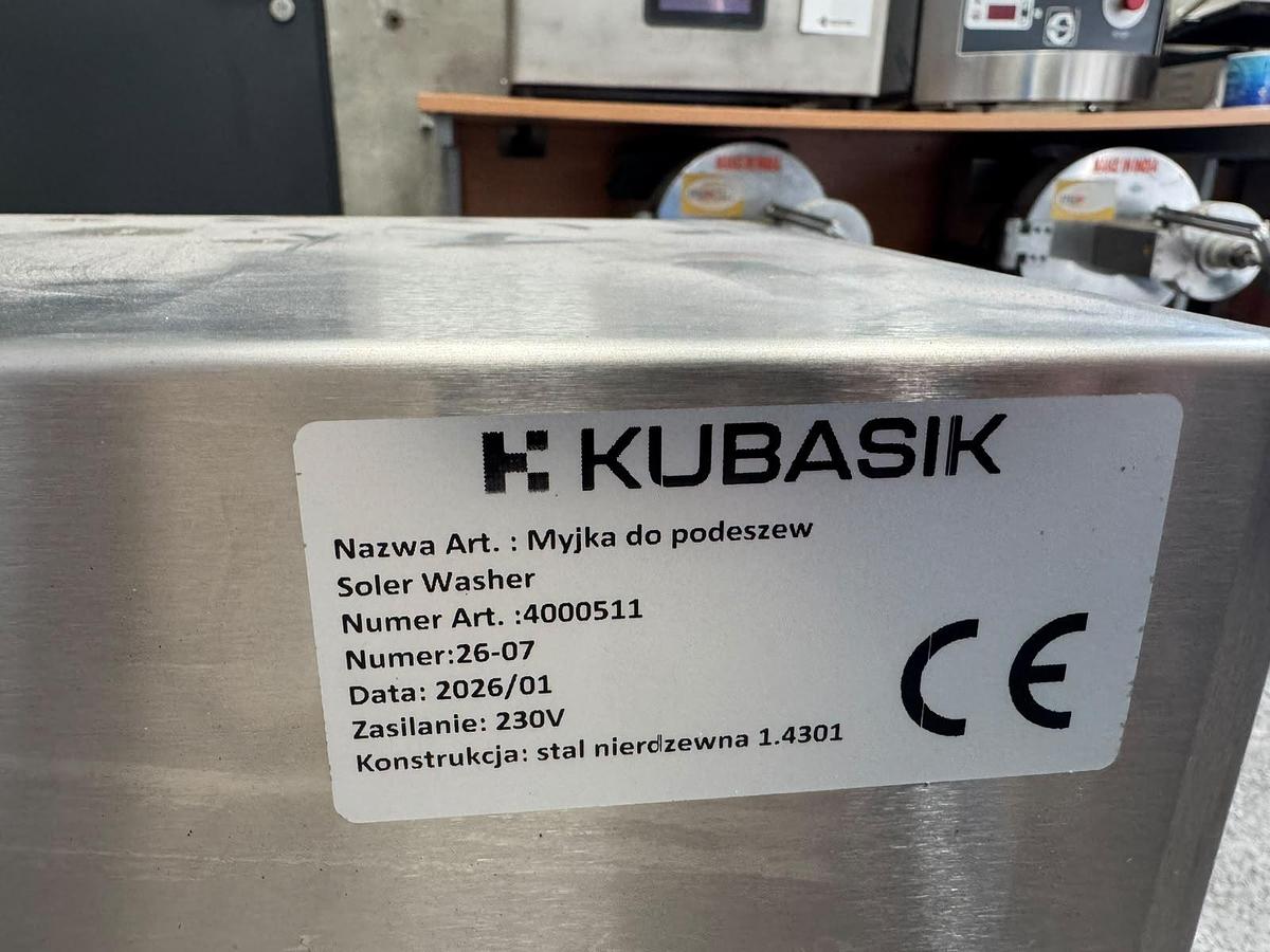 Kubasik boot washer. boot washer.