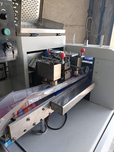 Used INVERTED HORIZONTAL FLOWRAPPER