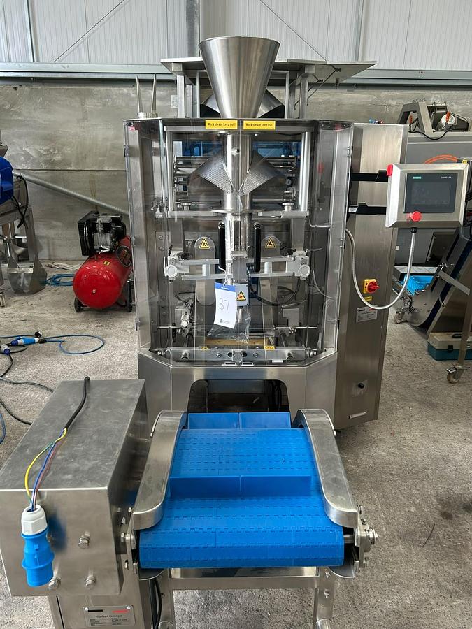 Used 2024 Automatic VFFS Vertical Form Fill Seal Bagging Machine 2024 TY-V620