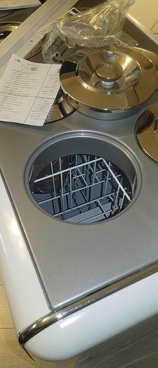 Used VIA VENETO- ice cream dipping cabinet 8 pans