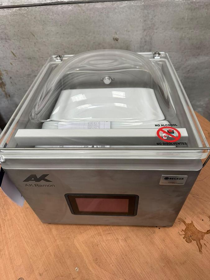 A K Ramon Vacuum packer. Model VPT- 430.20