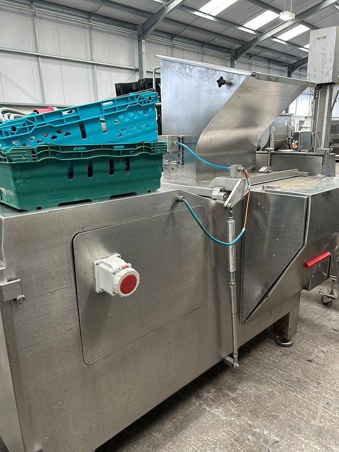 Used Holac high-capacity automatic dicing machine. MAXX 150 LP