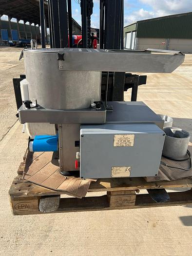 Used DEIGHTON FORMATIC