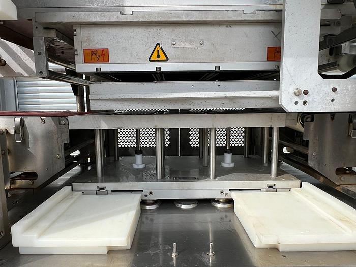 Used ULMA Scorpius Traysealer