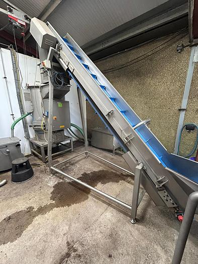 Used COMPLETE VEGETABLE PREPARATION LINE  AGRITECH