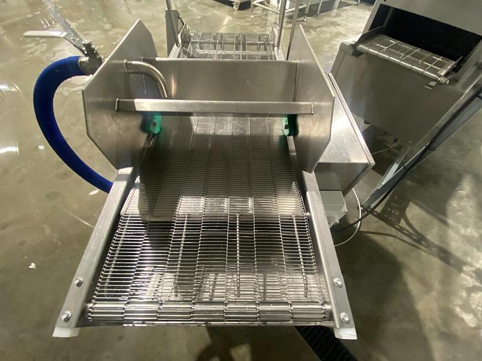 Used 2022 Bulldog 400mm Enrober