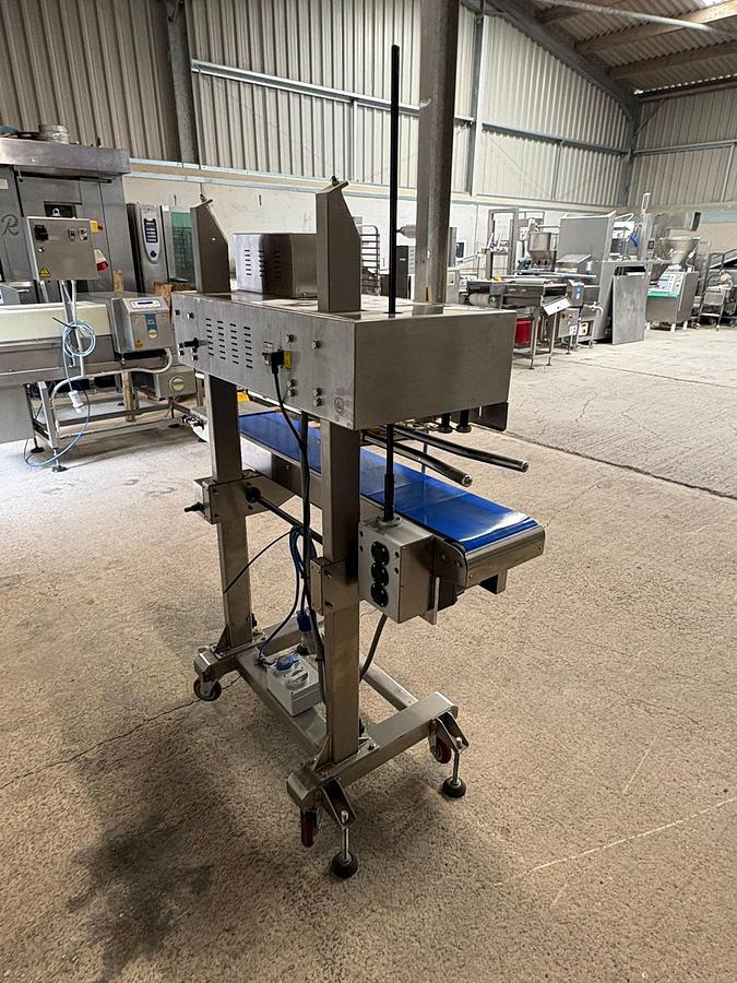 Used FRM Bag Sealer FRM-1120LD