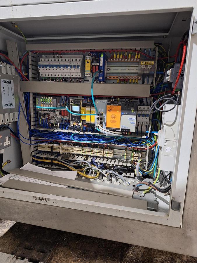 Used CASE PACKING MACHINE
