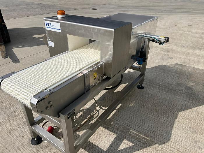 Used CINTEX METAL DETECTOR