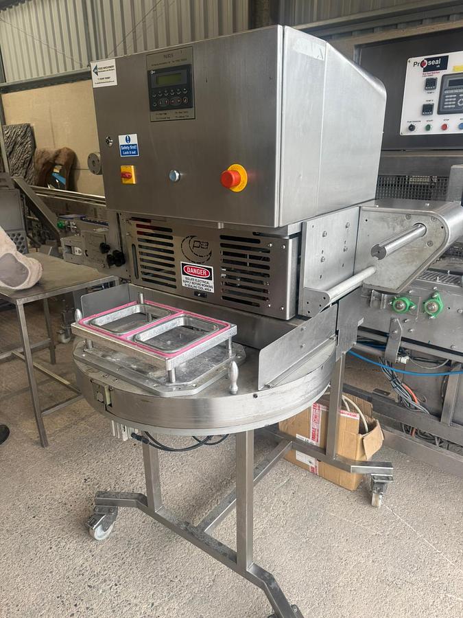 Used PA 182 TRAYSEALER