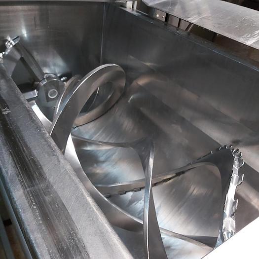 Used 2006 Thuringia Food Tech VM500 ribbon mixer with lifter