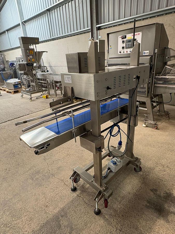 Used FRM Bag Sealer FRM-1120LD