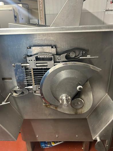 Used TREIF MUSTANG DICER