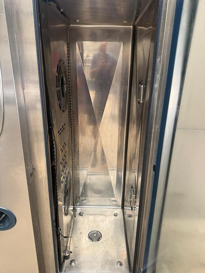 Used RATIONAL OVEN