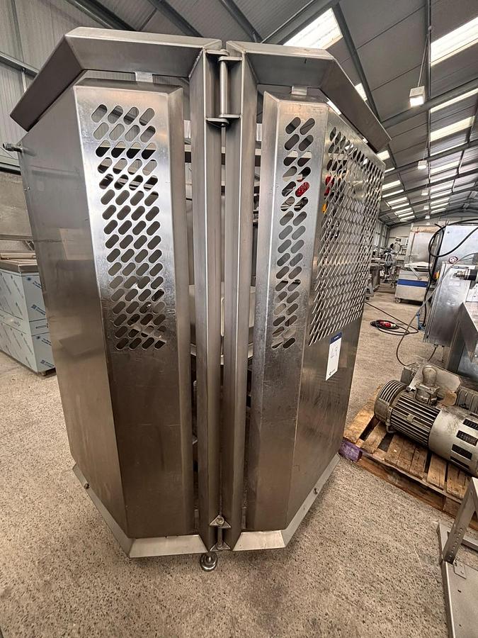 Used Syspal Ltd Tote bin Tumbler