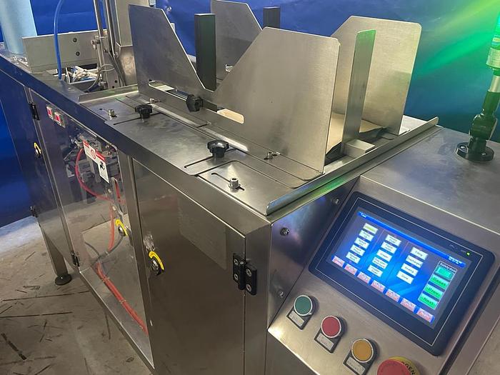Used POUCH PACKING MACHINE