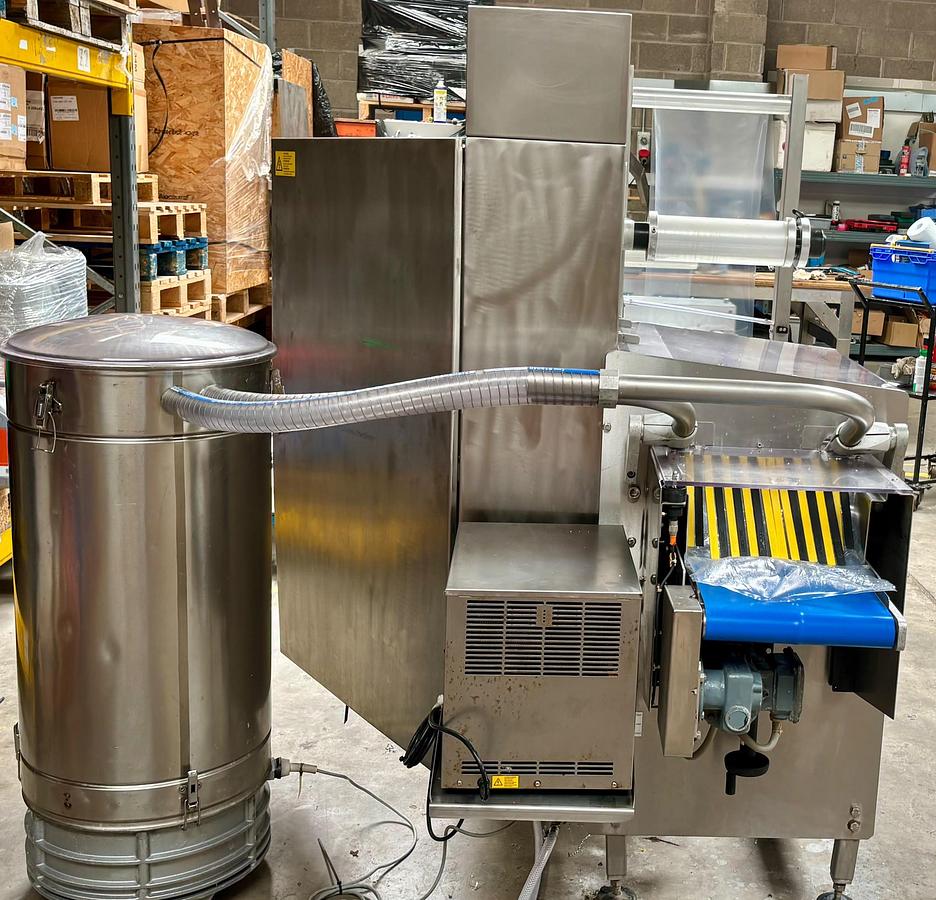 Used VARIOVAC OPTIMUS THERMOFORMER