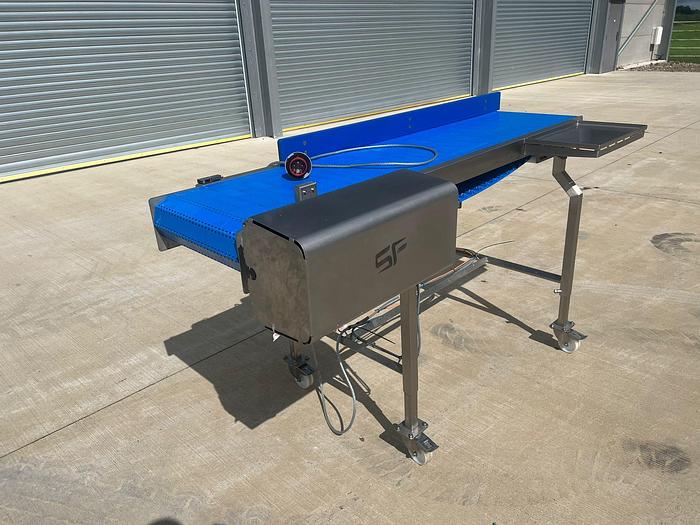 Used SF Engineering Ltd Transfer conveyor
