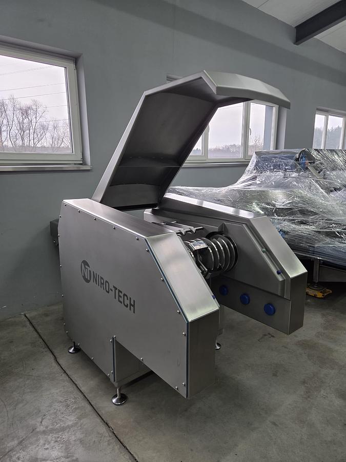 Used EX DEMO Niro-Tech SM4000 BLOCK FLAKER