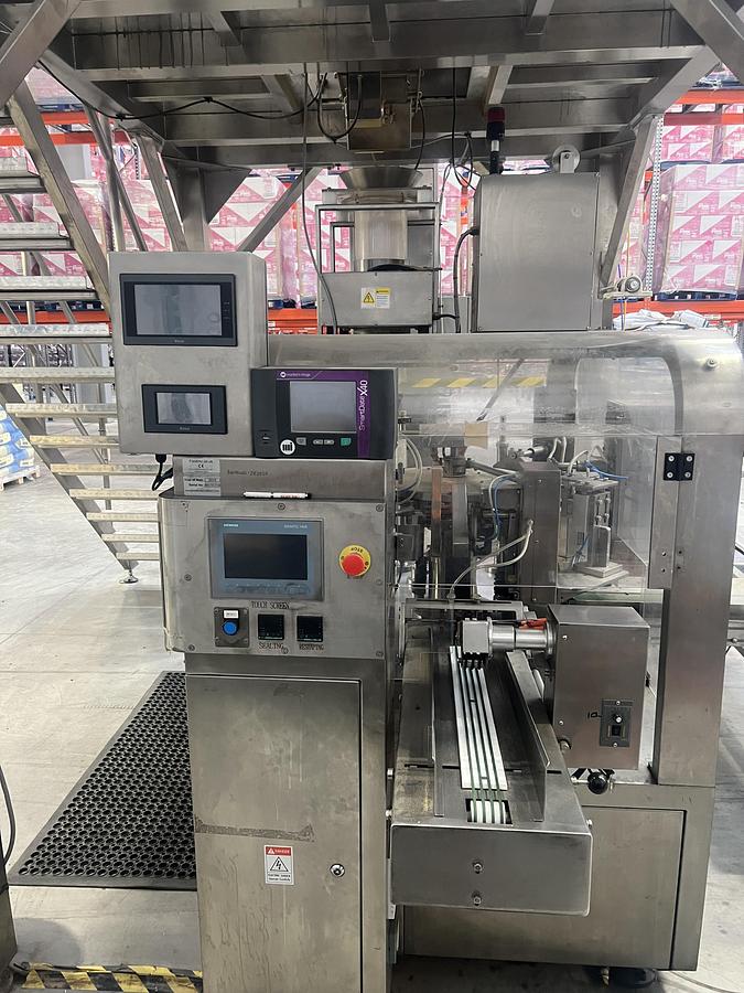 Used POUCH FILLING MACHINE