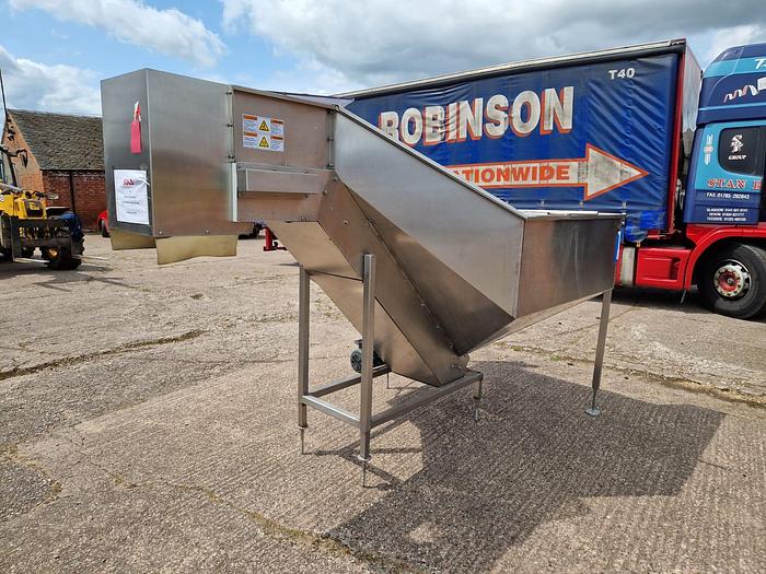 Used BOTTLE UNSCRAMBLER WITH HOPPER ELEVATOR