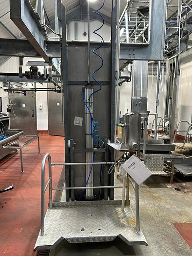 Used COMPLETE SLAUGHTER LINE FOR CATTLE, PIGS & SHEEP