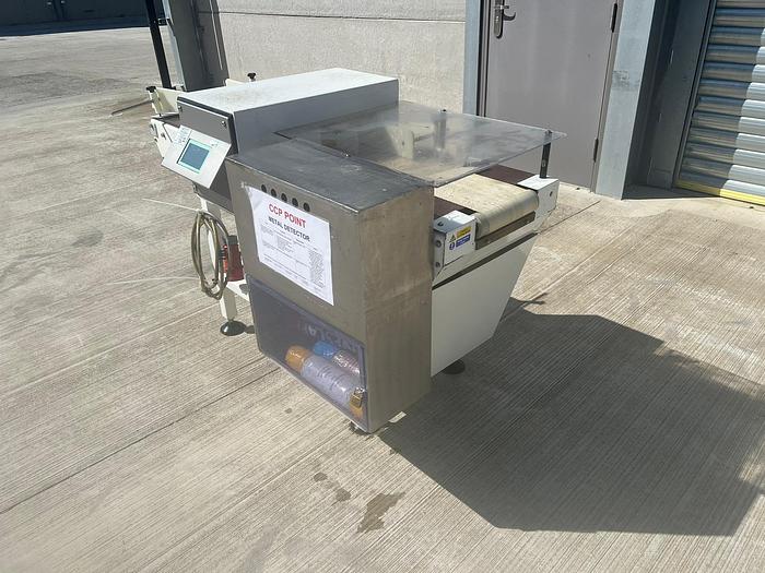 Used Cintex Metal Detector
