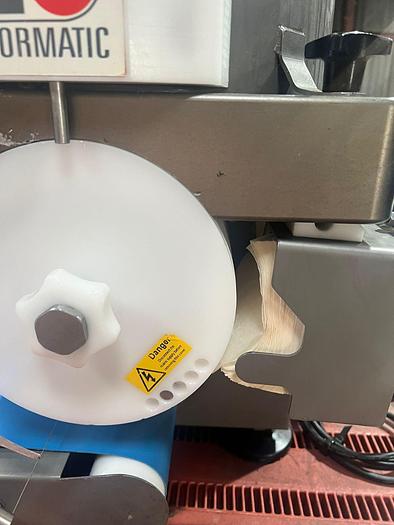 Used Deighton Formatic R2200