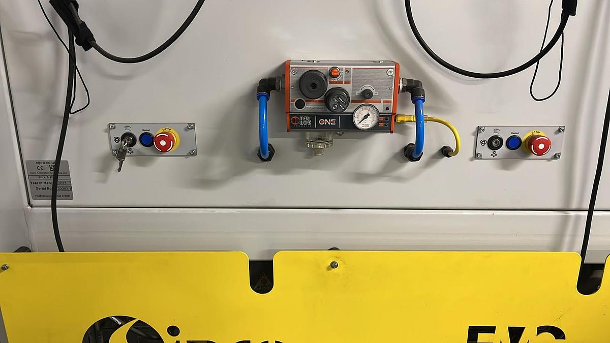 Used 2023 SIPRO  Pick and place cell