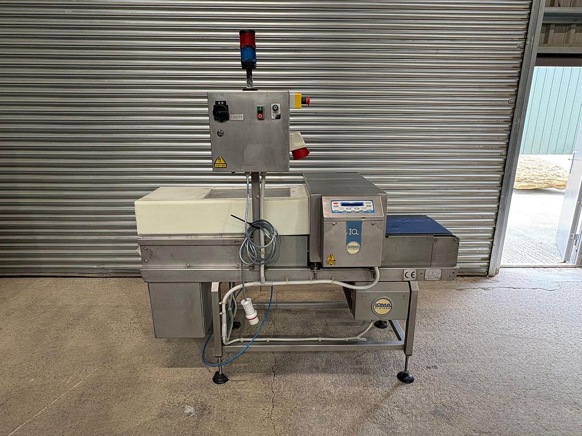 Used LOMA METAL DETECTOR