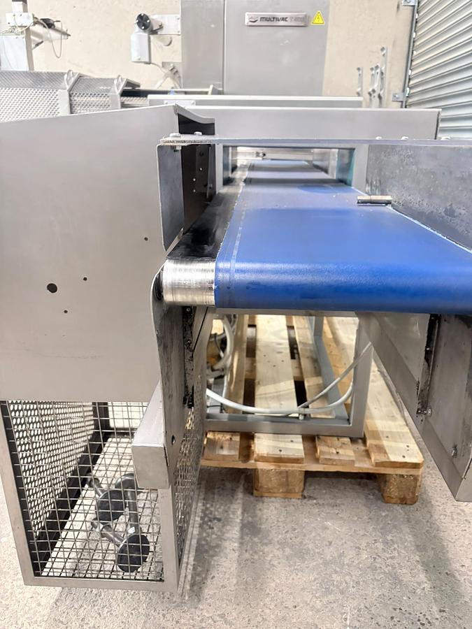 Used LOMA TWIN HEAD METAL DETECTOR