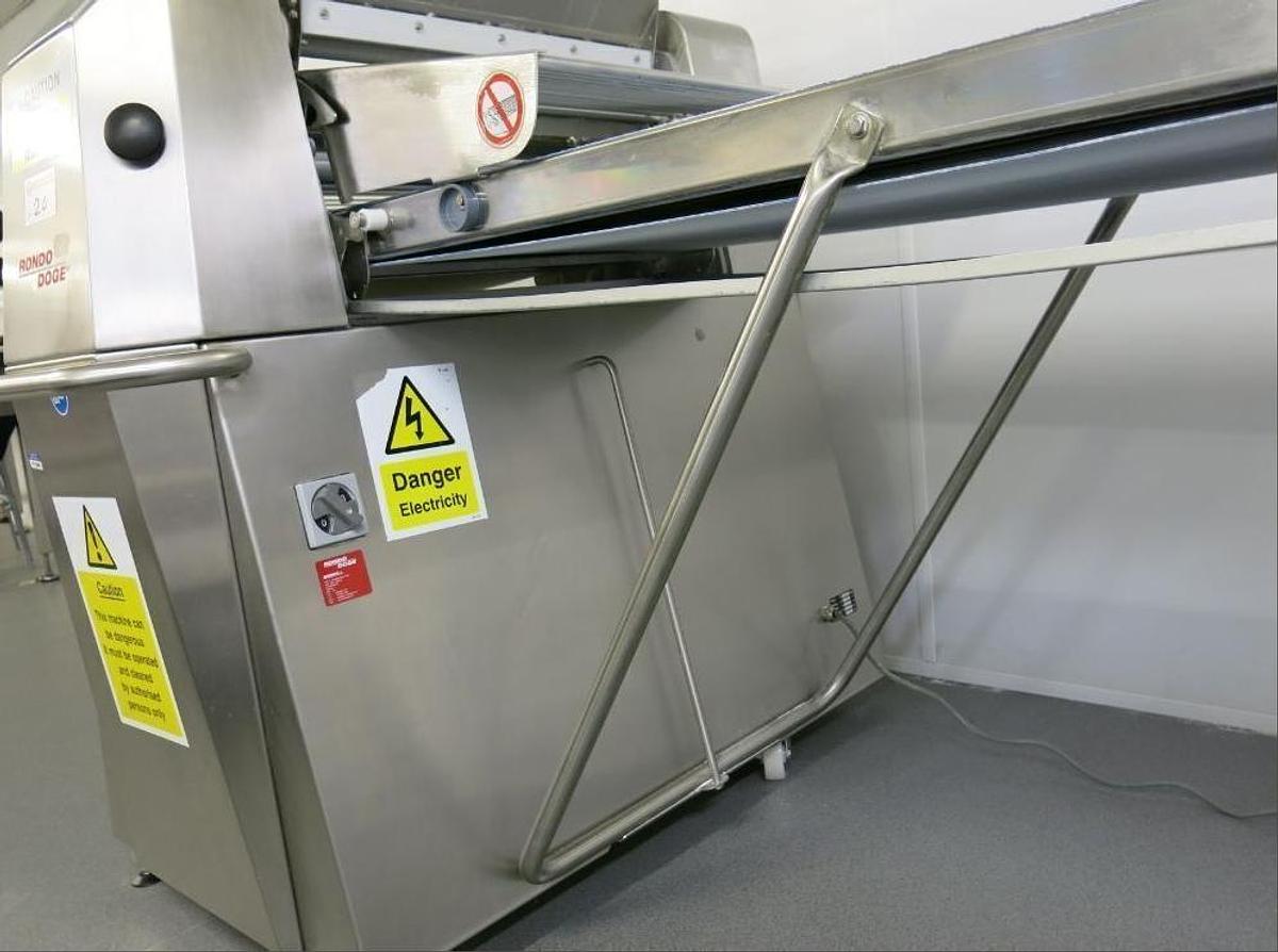 Used Rondo Doge Commercial Dough Sheeter Model SFS 660