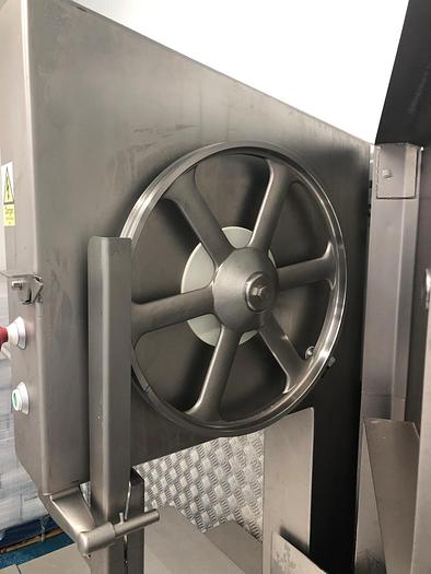 Used 2015 Kolbe Foodtec GmbH K440 RS bandsaw