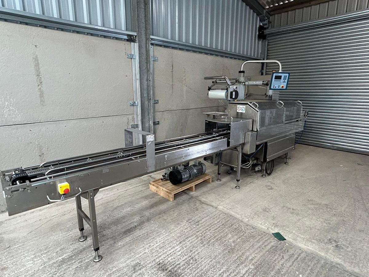 Used MULTIVAC T400 TRAYSEALER