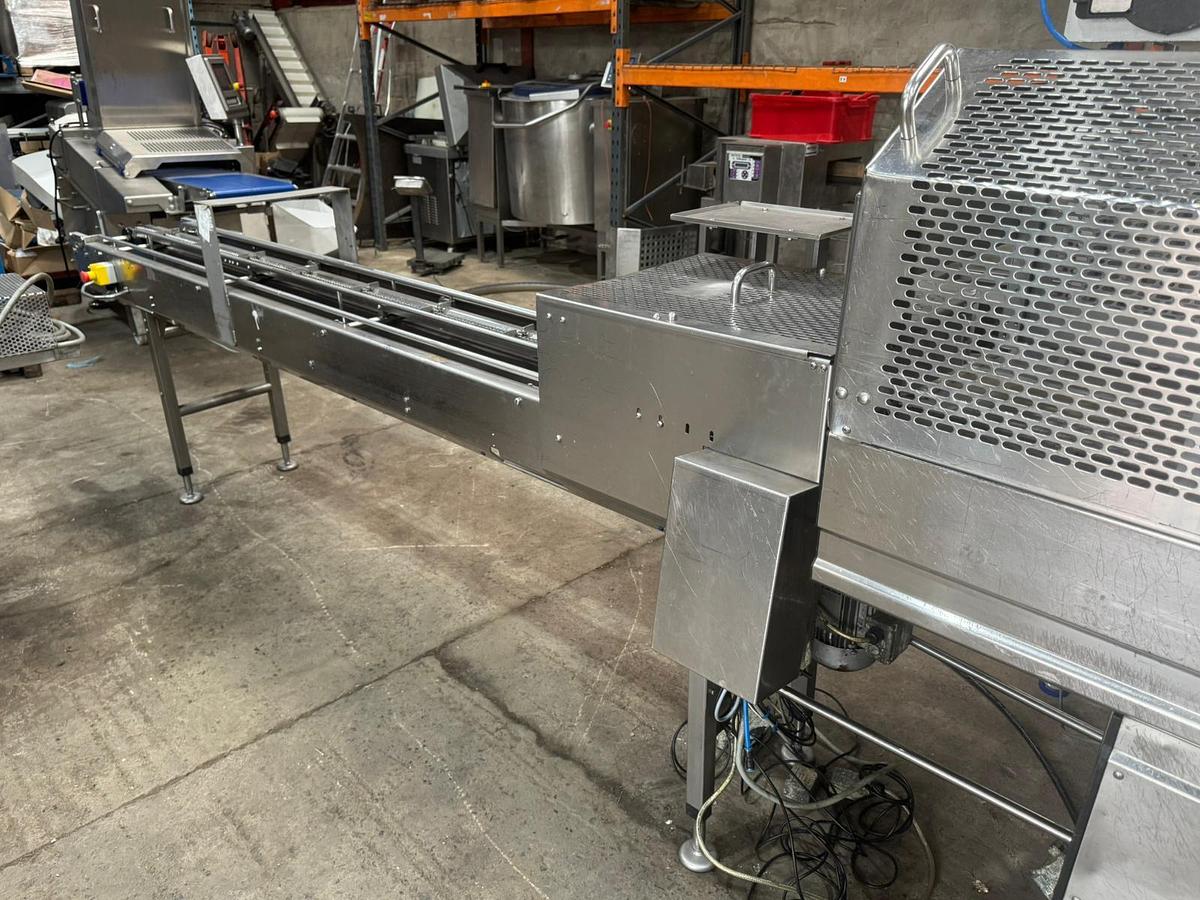 Used MULTIVAC T400 TRAYSEALER