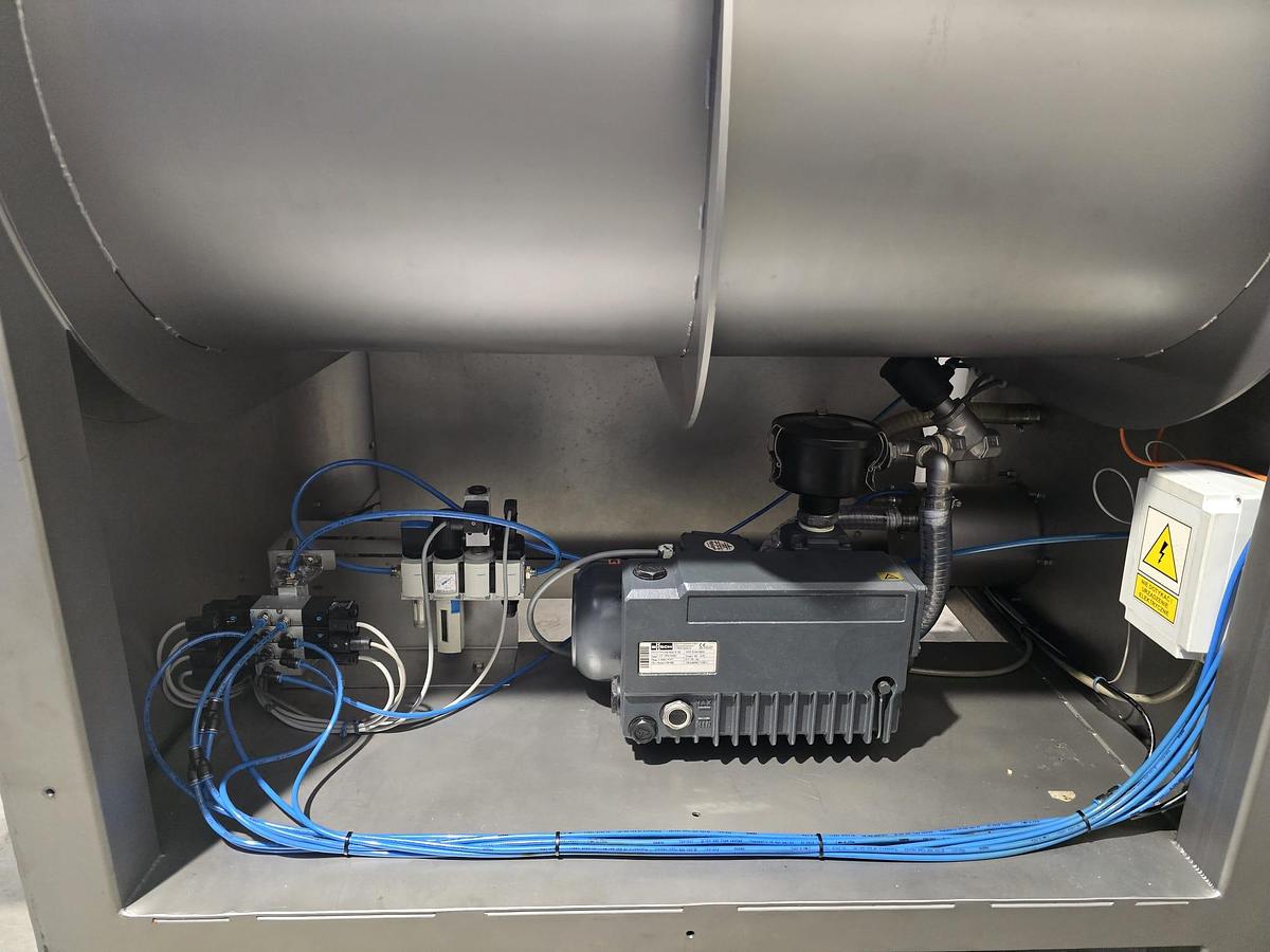 Used EKOMEX VACUUM PADDLE MIXER