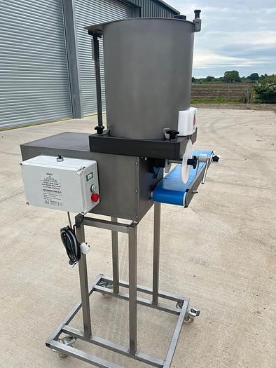 Used Deighton Formatic R1200