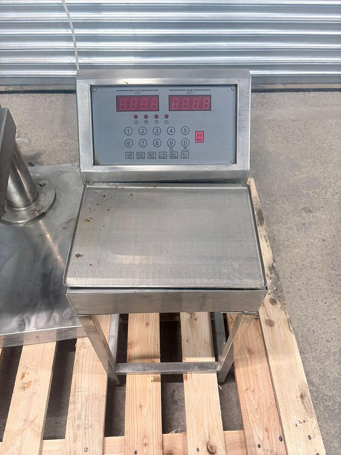 Used POWDER PACKING MACHINE